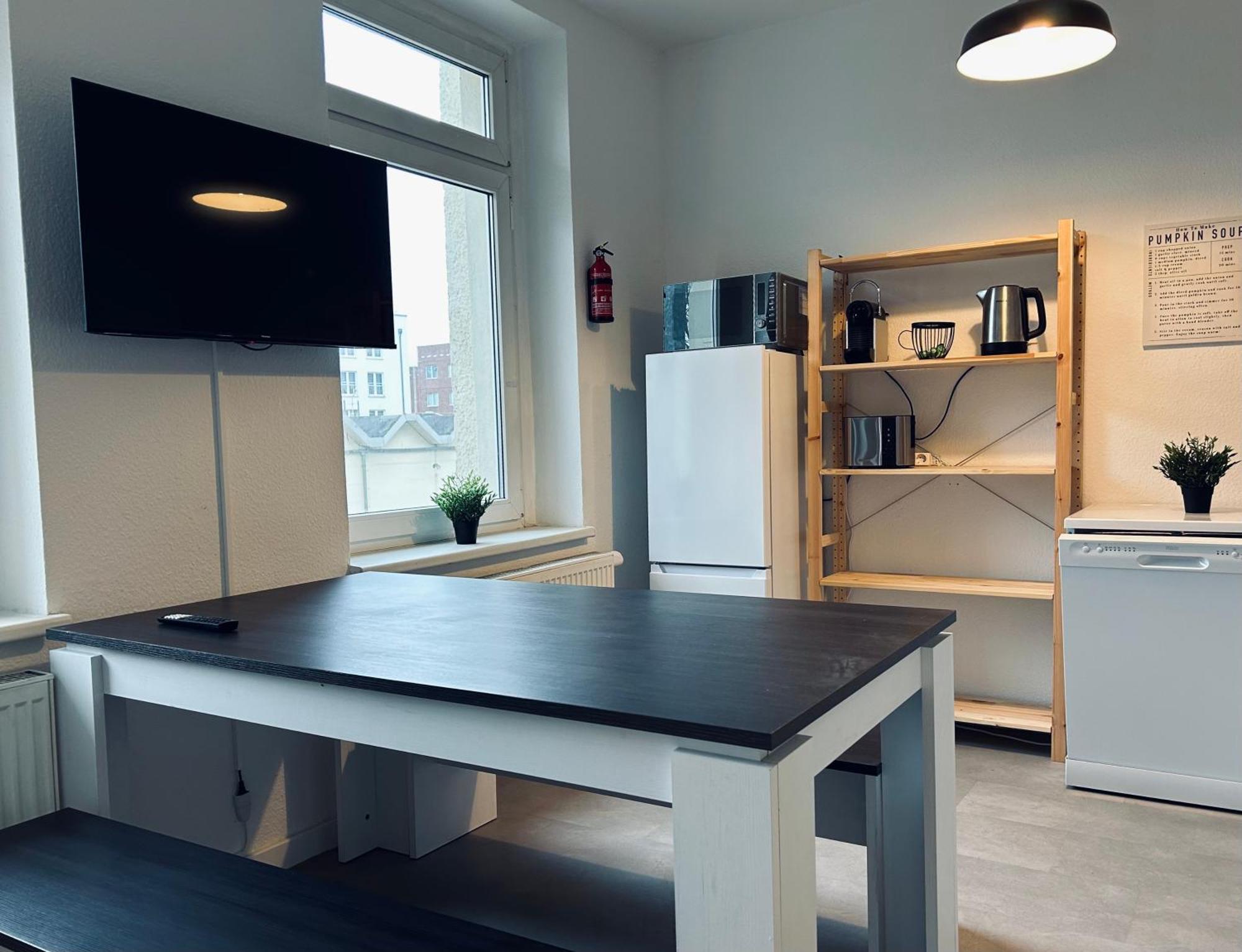 2 Schlafzimmer-Balkon-Kueche-Parkplatz-Designerbad Leipzig Luaran gambar